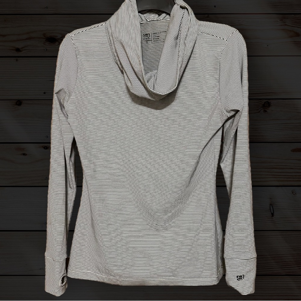 Albion Long Sleeve Cowl Neck Performance Top.